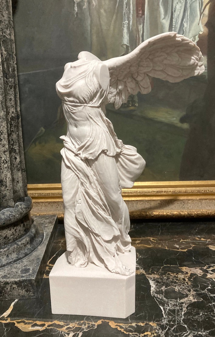 Victoire ailée, Niké de Samothrace, 190 av.