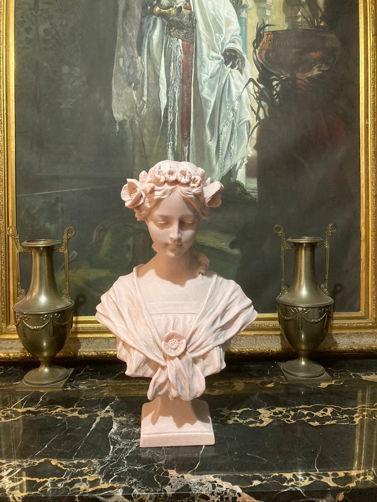 Annabel Bust In Pink Marble