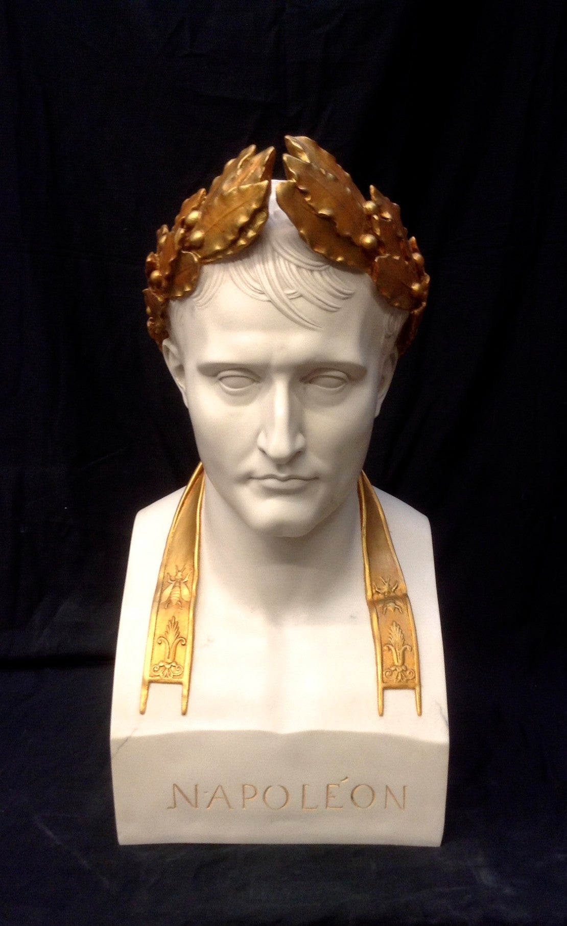 Napoleon As Caesar White With Antique Gilt Wreath.